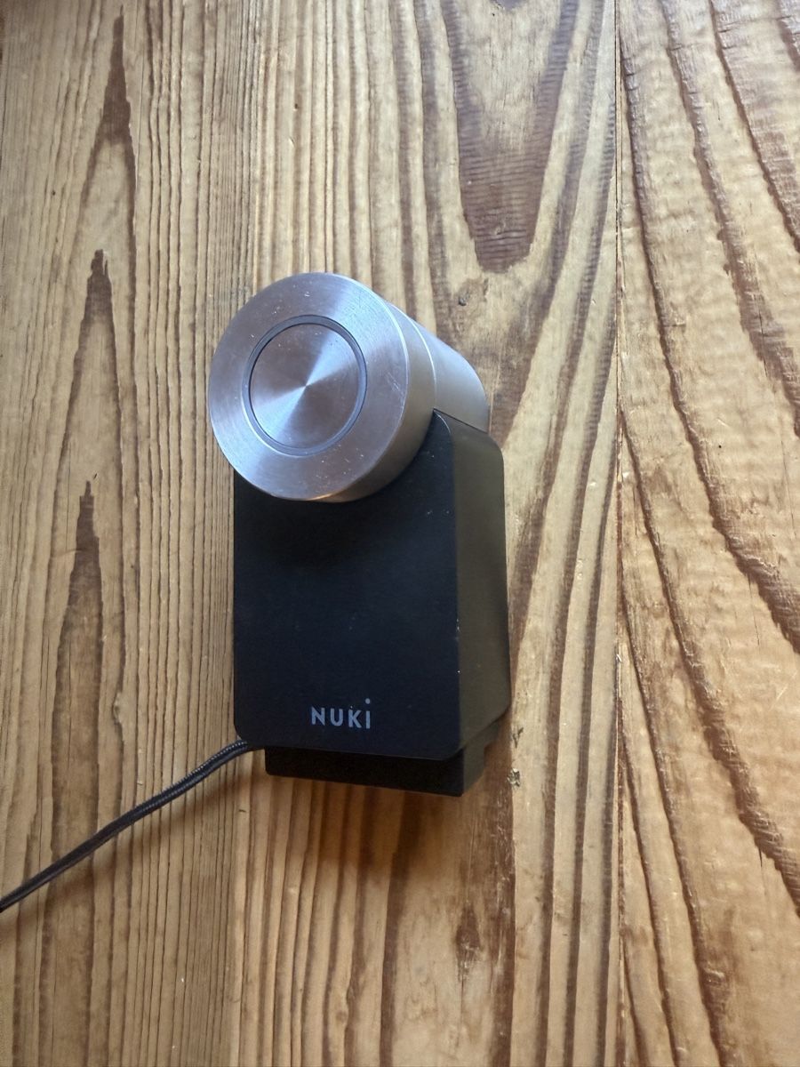 Nuki Cadenas: Nuki Smart Lock 3.0 Pro Black - RoundCH – D'occasion à Zollikofen par lucky_mahalo 1