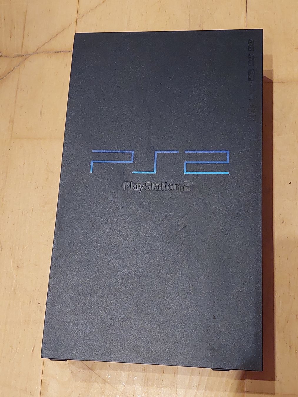 Sony Console: PlayStation 2 Konsole mit 2 Controllern gebraucht – Usato da Buchs AG venduto da Gian_1902 3