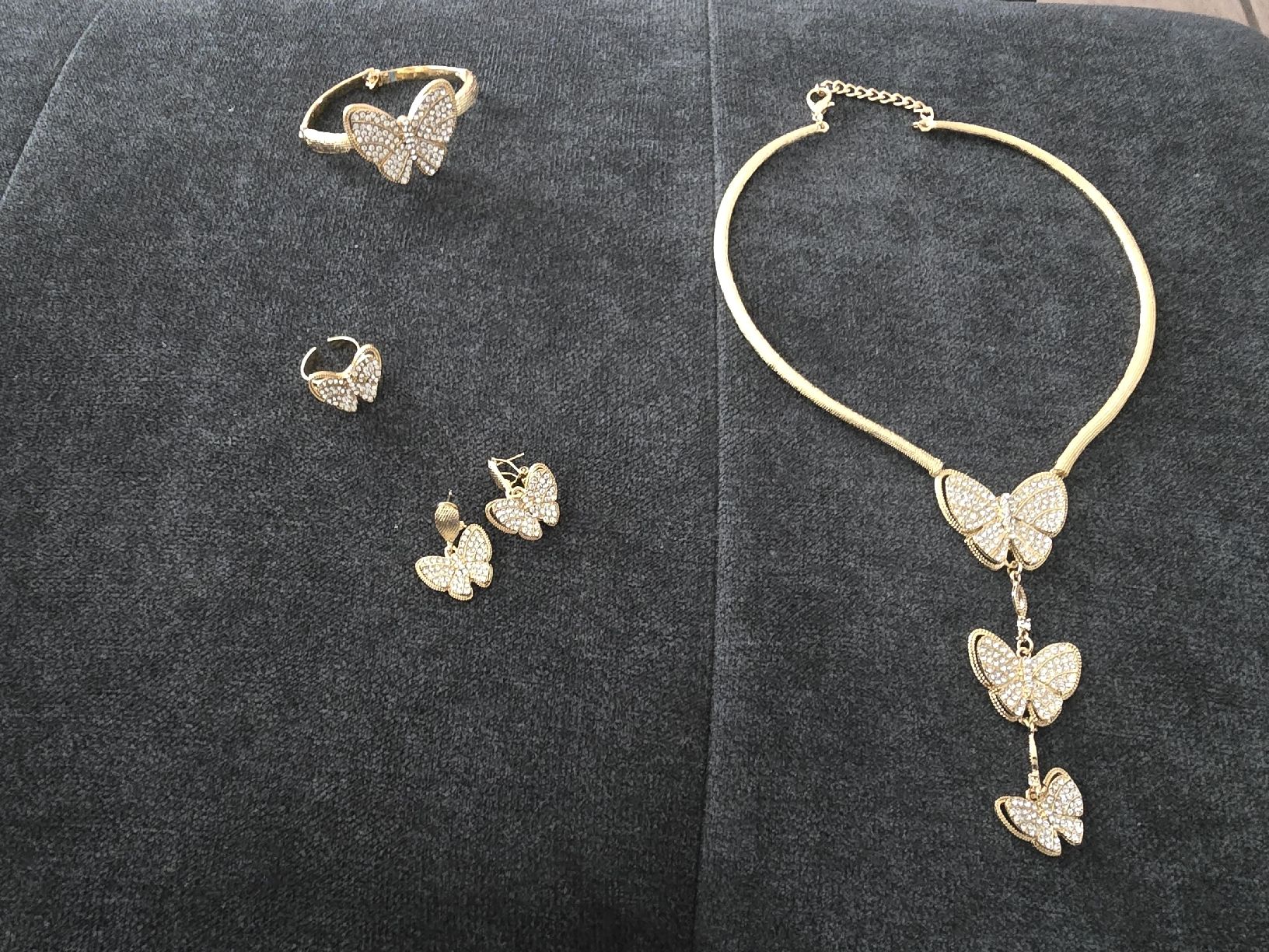 Ciondoli: Schmuckset im Kupfer Gold Stil – Usato da Embrach venduto da Repstone13