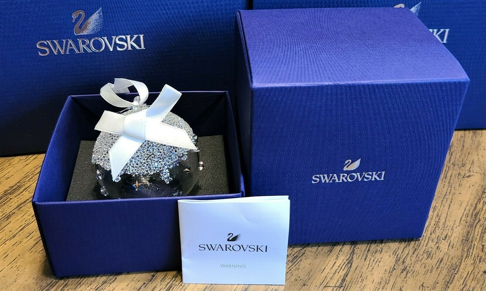 Swarovski Figuren: SWAROVSKI* Weihnachtskugel   2019 * – Neu und originalverpackt aus Regensdorf von Brithiskurzhaar5 4