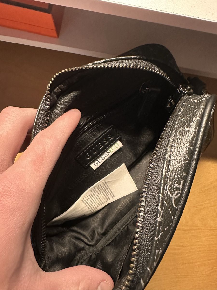Guess Borse: Guess Tasche – Nuovo (secondo la descrizione) da Buttwil venduto da nic_n9yf 2