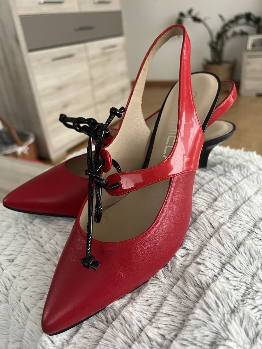 Chaussures femmes: Schuhe rot – Neuf (Voir description) à Bülach par Isles