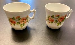 Vintage Kaffeetassen Set, zartes Blumenmuster