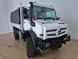 RC ScaleArt UNIMOG 1/14 mit Pritsche und Fronthydraulik