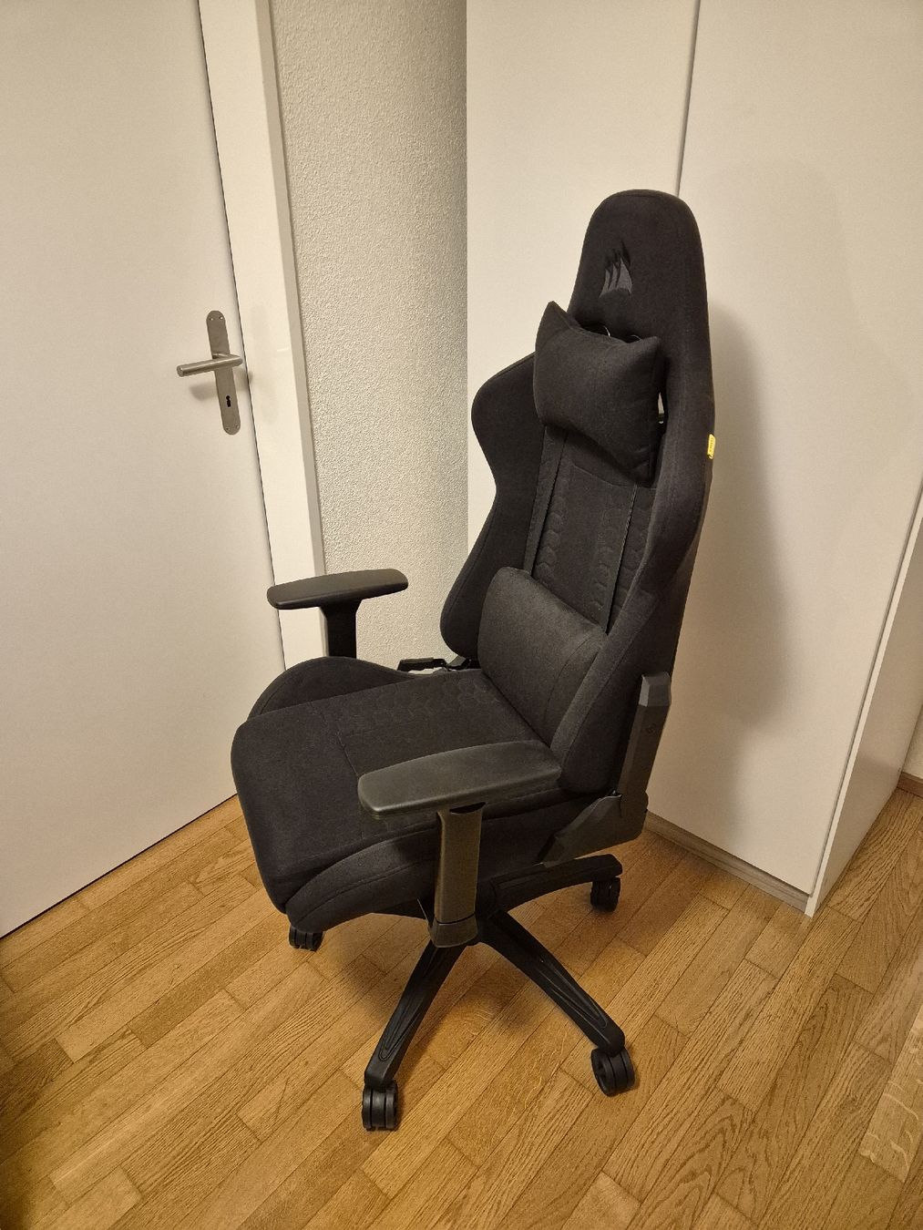 Corsair Chaises: Corsair Gamig Stuhl – D'occasion à Kerns par dur_7wcf 2