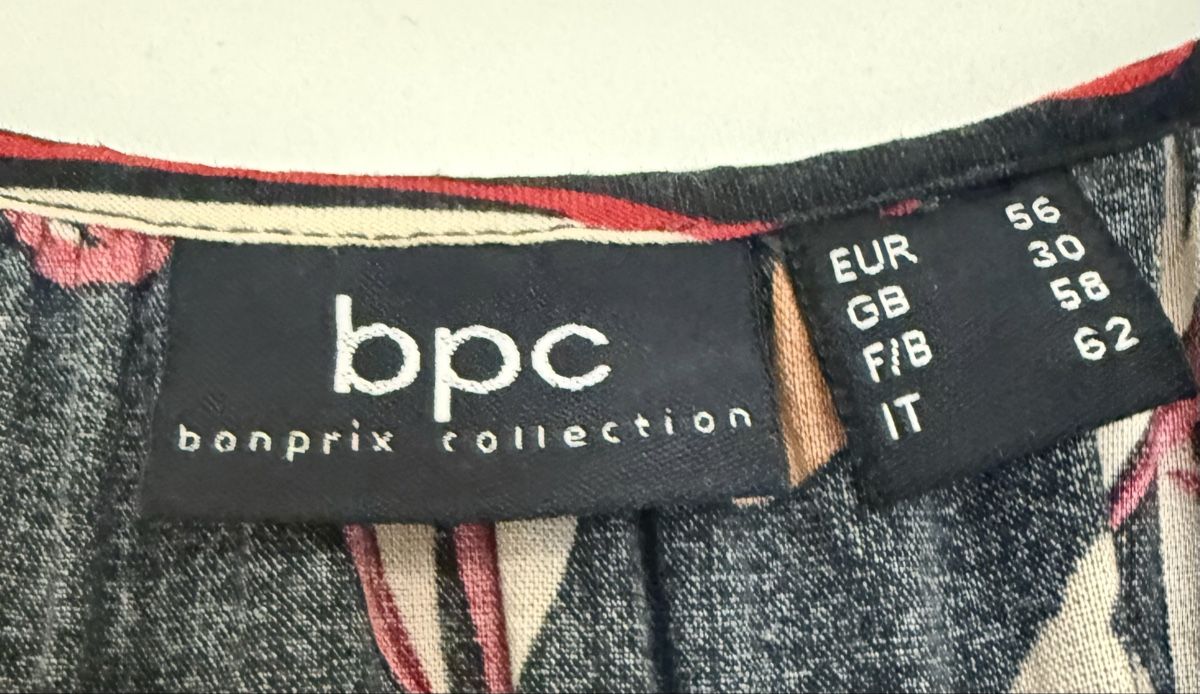 Kleider: Viskose Kleid bpc Grösse 56 – Gebraucht aus Lyss von Sibella56 1