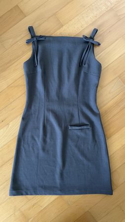 Kleid grau 