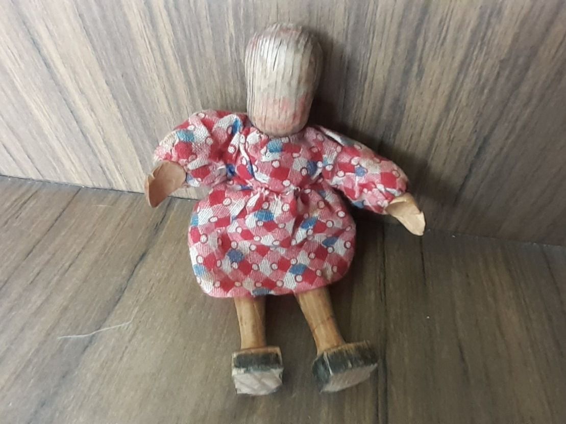 Bambole: Puppe Püppchen Holz – Usato da Mörschwil venduto da lindaswunderkiste 5