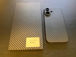 iPhone 16 Cover - Ultraslim - Carbon Look