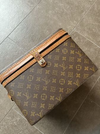 Box Vintage (maquillage) Louis Vuitton