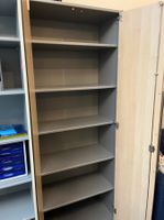 Büro-Schrankwand / Aktenschrank mit Regal