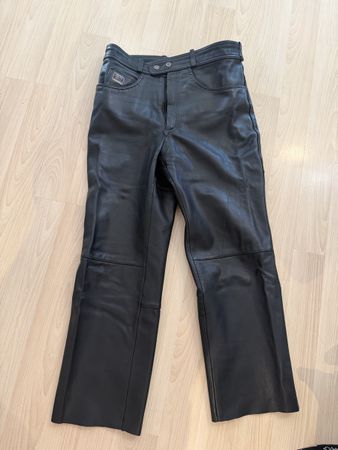 Lederhose Herren Schwarz Grösse 52 sehr guter Zustand!!!