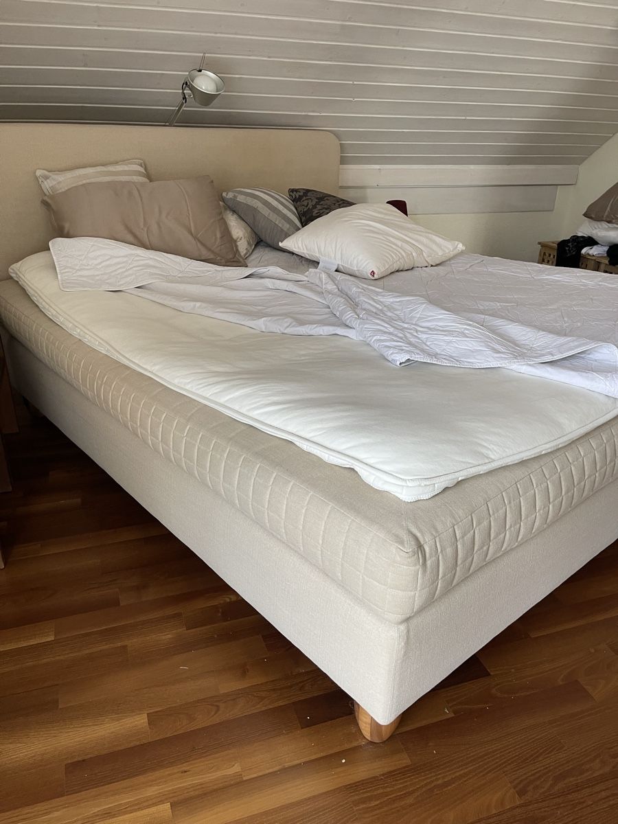 Betten: Boxspringbett 180x200 Dormiente – Gebraucht aus Schnottwil von Jacki64CH