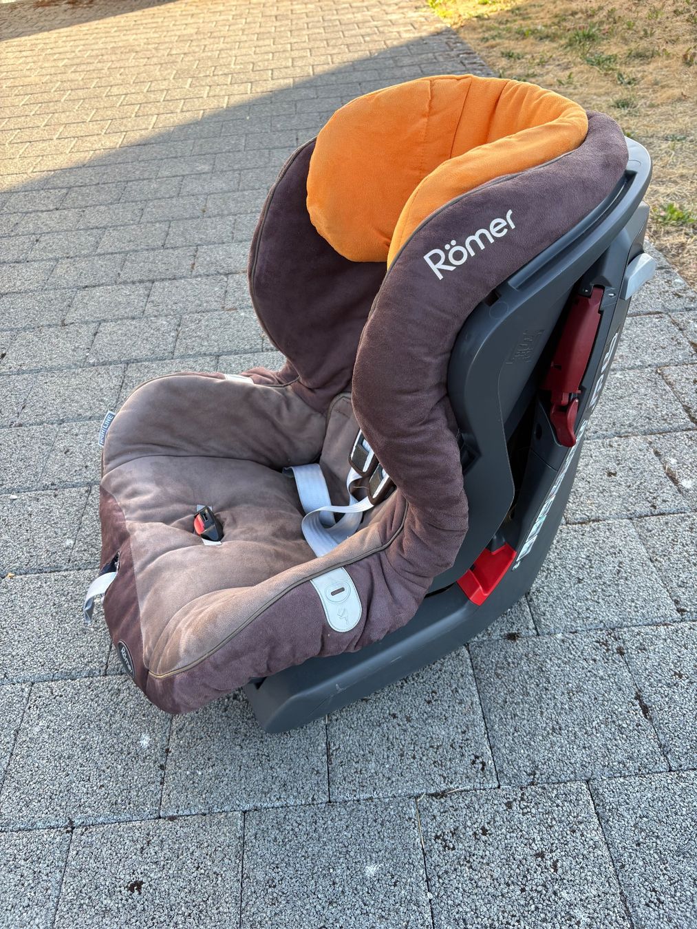 Britax Römer Auto-Kindersitze: Kindersitz Römer – Gebraucht aus Fribourg von DanielPascal 1