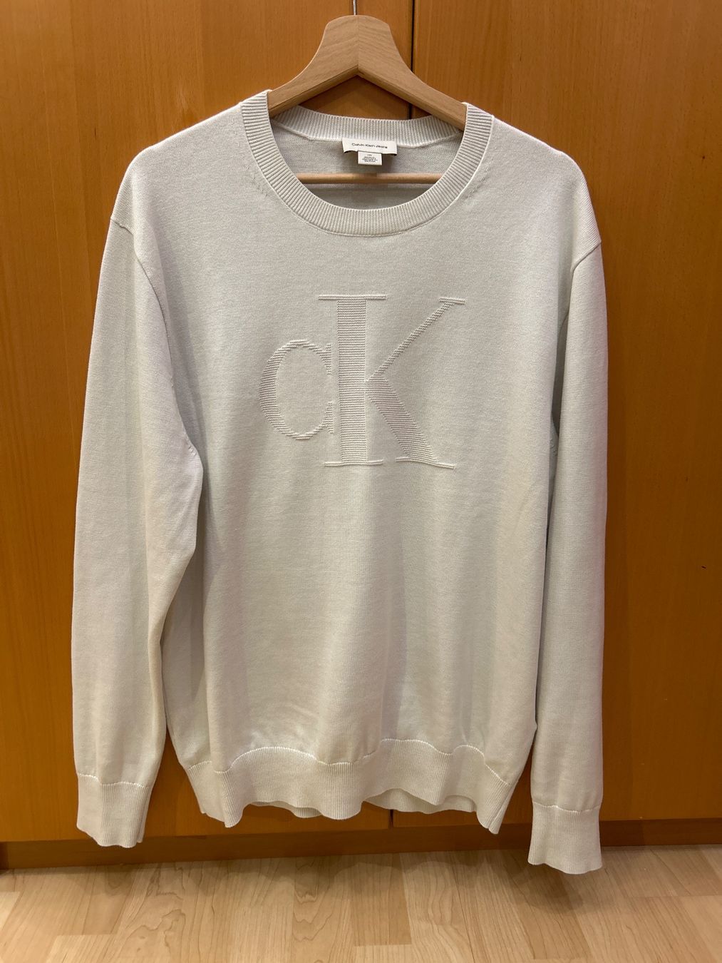 Calvin Klein Maglioni & Felpe: Pull Calvin Klein Jeans blanc cassé, taille L – Usato da Oberlunkhofen venduto da Tere5