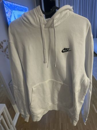 Sweat à capuche Nike blanc avec logo noir taille M