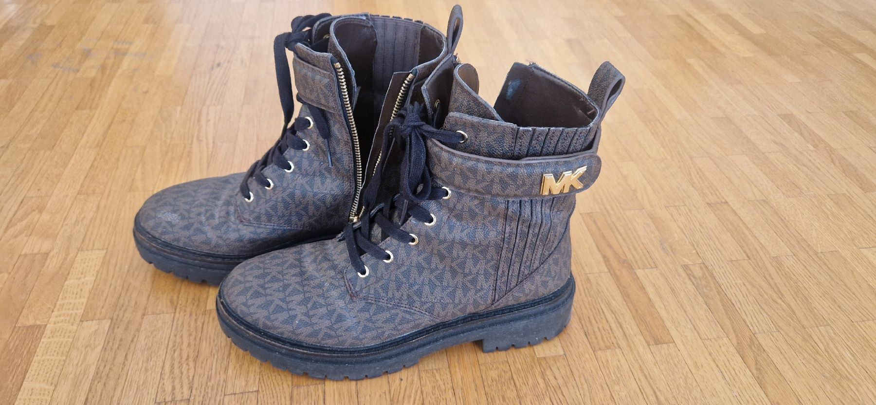 Michael Kors Scarpe da donna: Bottines marron Michael Kors, taille 39 – Nuovo (secondo la descrizione) da Versoix venduto da aline_b 1