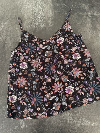 Vero Moda Top, Grösse L, Sommerlich leicht mit Blumenmuster