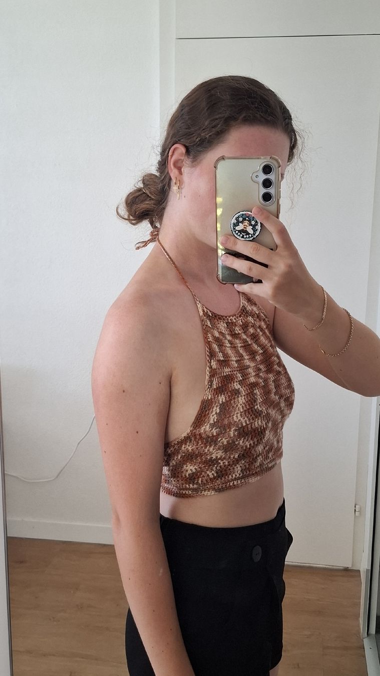 Top: Crochet crop top brown size S Handmade – Nuovo (secondo la descrizione) da Hausen am Albis venduto da ann_2kkx 1