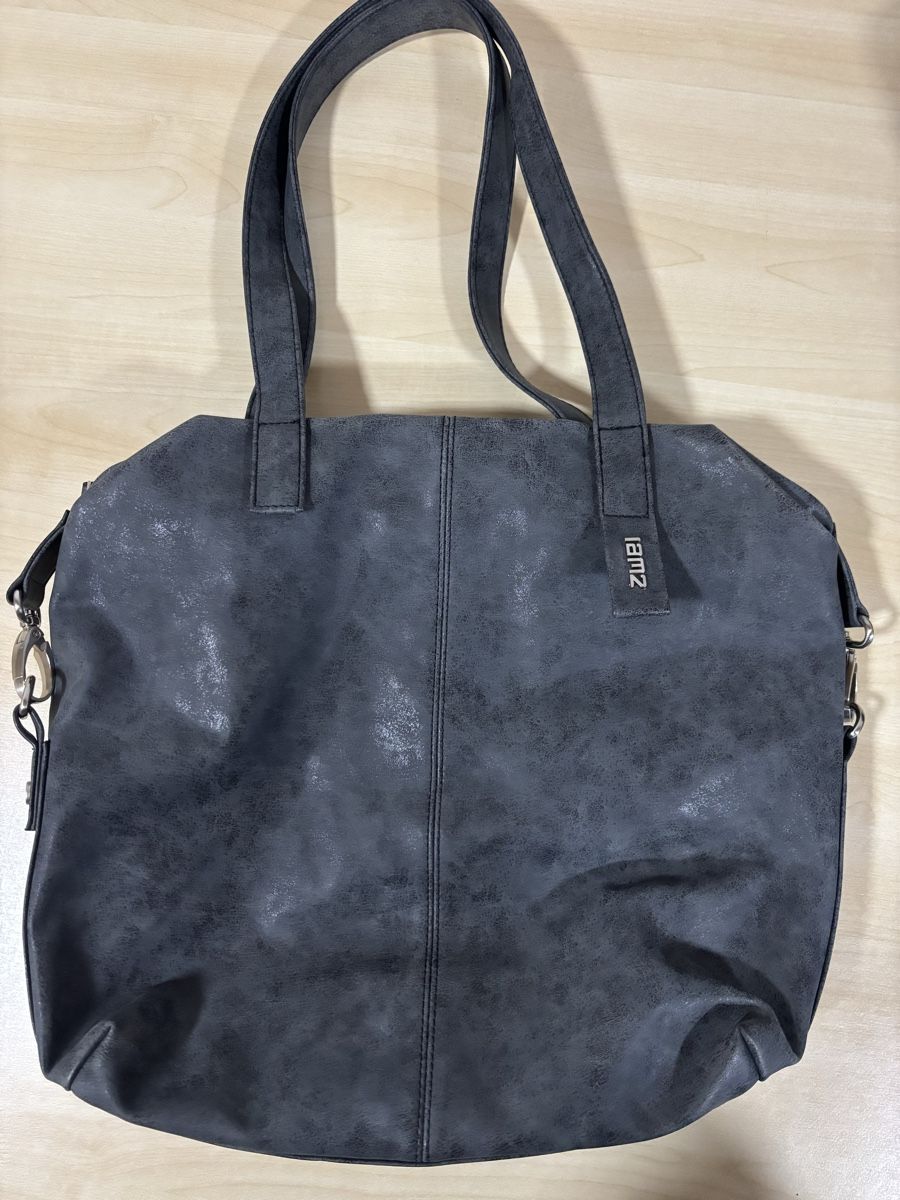 Zwei Sacs femmes: ZWEI Tasche – D'occasion à Ried b. Kerzers par Sa_Gu