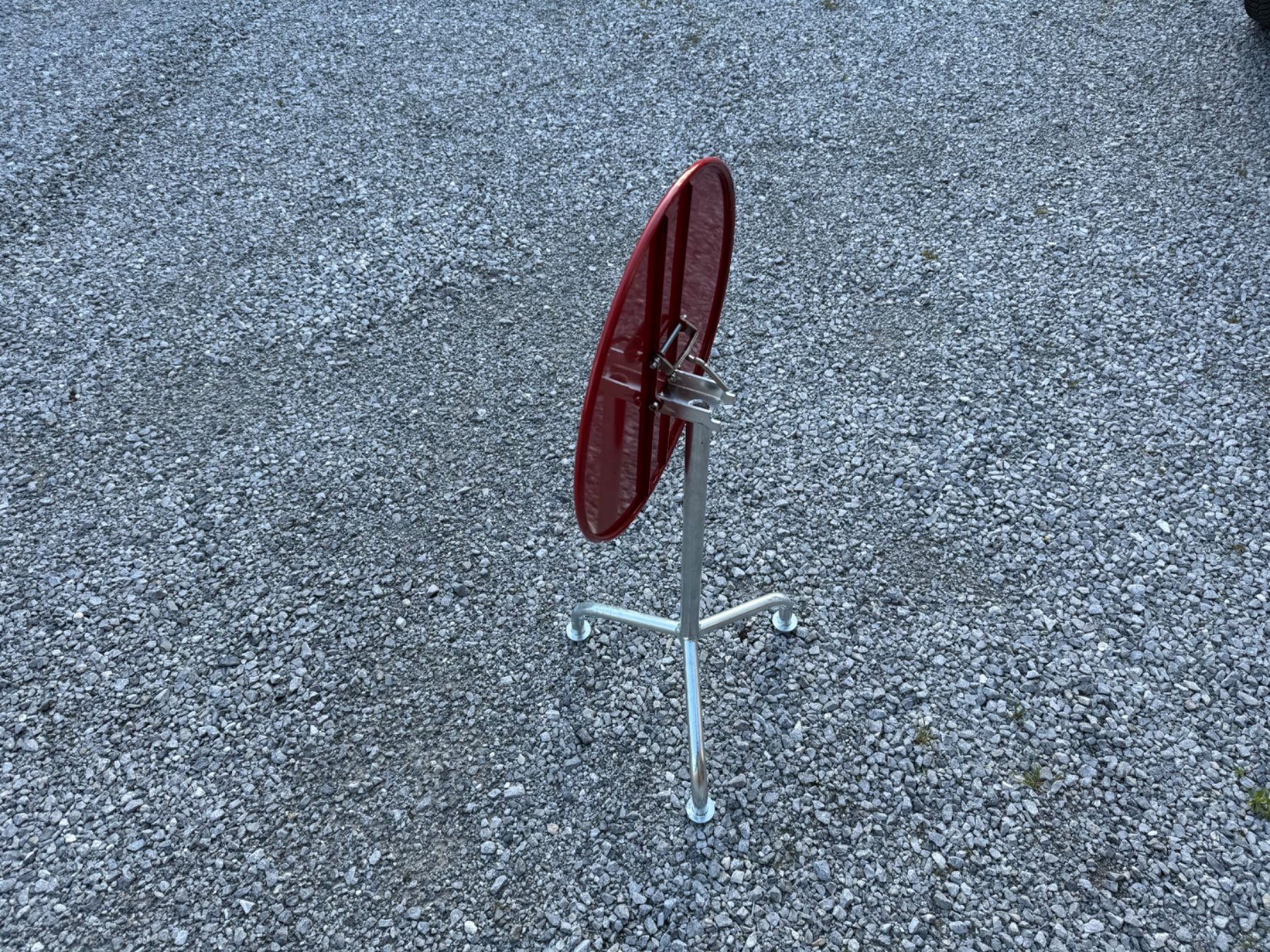 Tische: Gartentisch  rund kippbar aus Metal – Gebraucht aus Buch am Irchel von alinea11 5