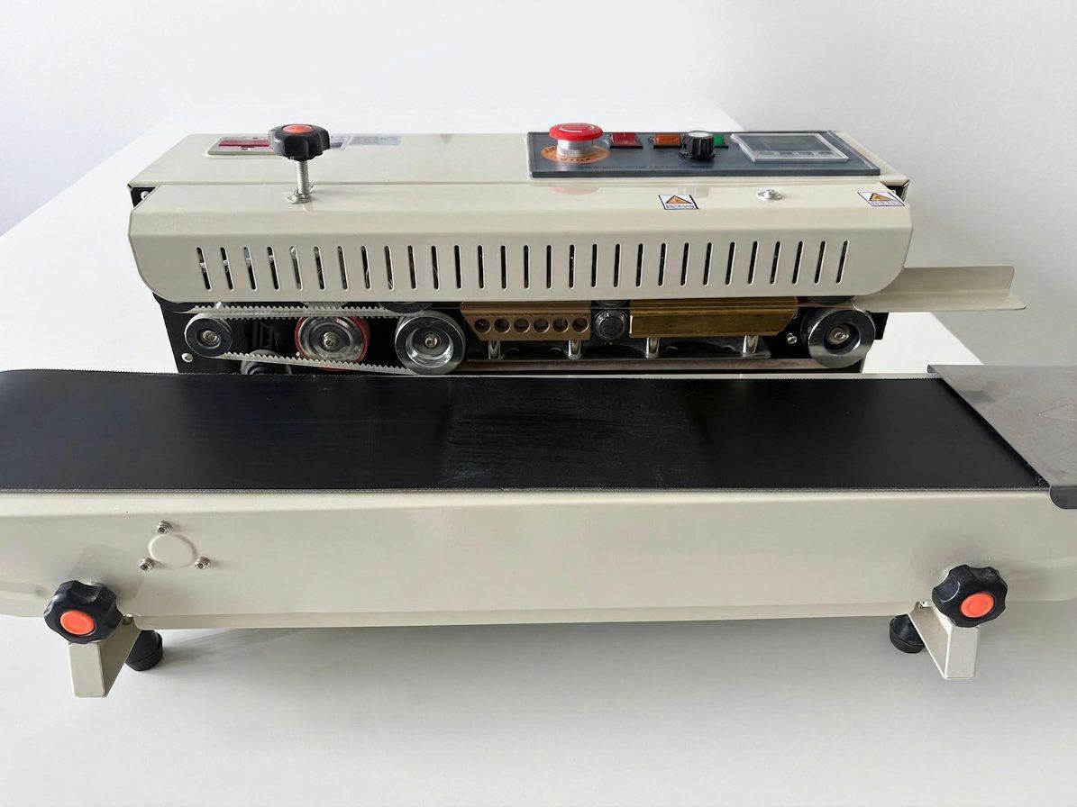 Alle Maschinen: Machine à sceller continue U.S. Solid USS-CBB00015 – Gebraucht aus Le Lignon von WilliamAndry
