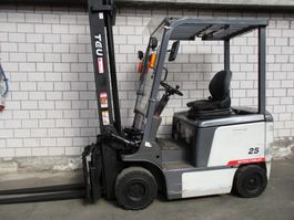 STAPLER  TEU FB25  ELEKTRO GABELSTAPLER   Hubhöhe 4,50m