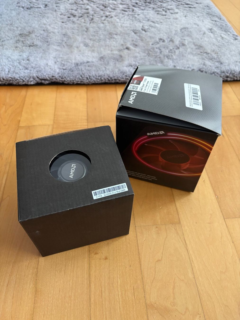 Amd Composants électroniques: AMD Wraith Prism RGB / CPU Kühler – Neuf avec emballage d'origine à Gossau SG par lrt_2r4y 4