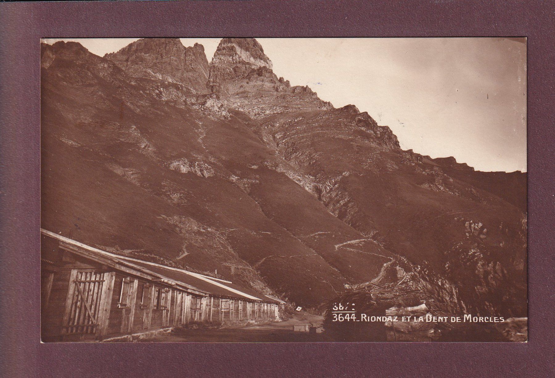 Cartoline postali: RIONDAZ - Dent de Morcles - 1922 – Usato da Pully venduto da nicecards