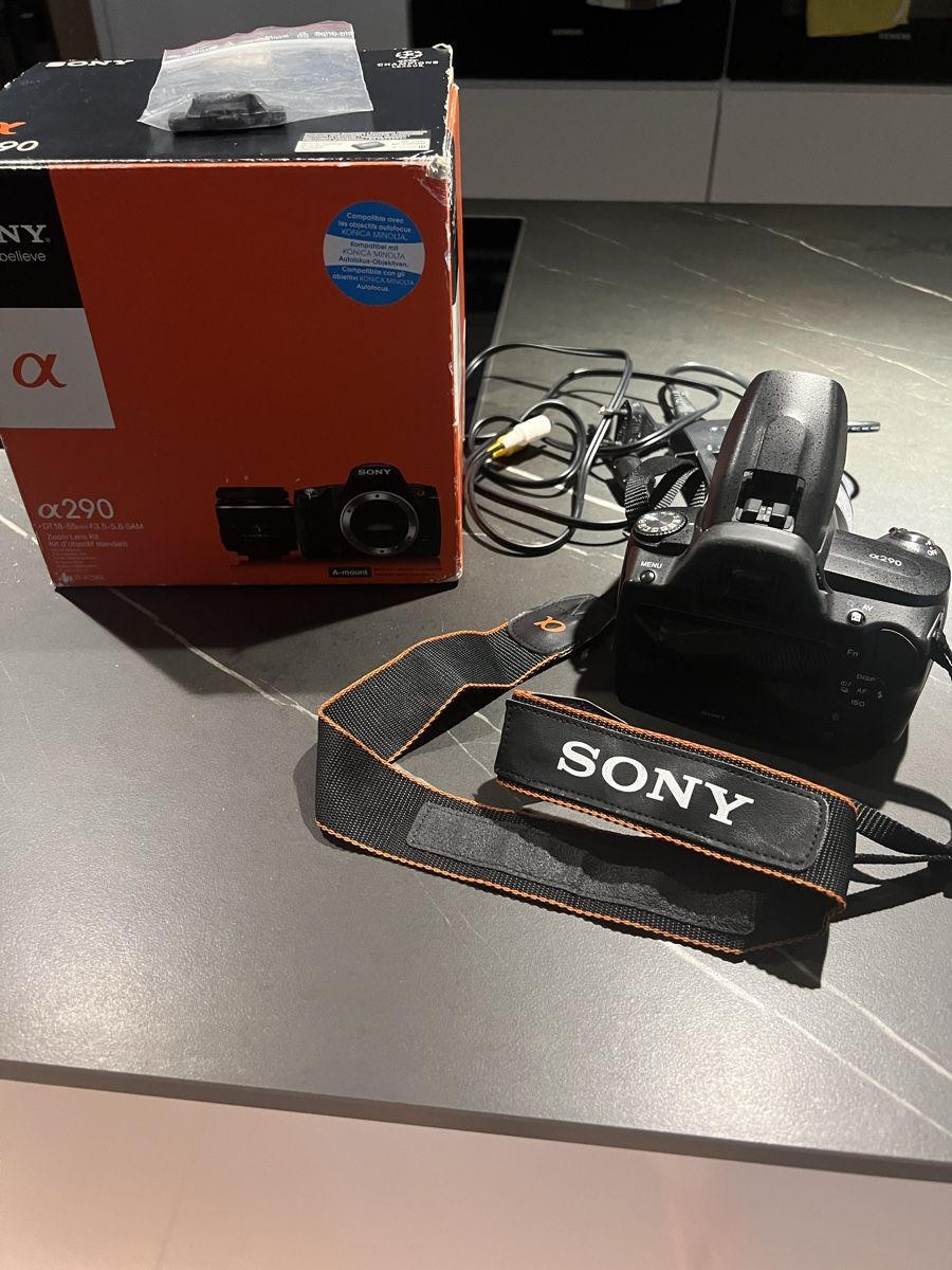 Sony Kamera: Sony Alpha A290 Spiegelreflexkamera mit Objektiv – Gebraucht aus Aarburg von Jessica. 1