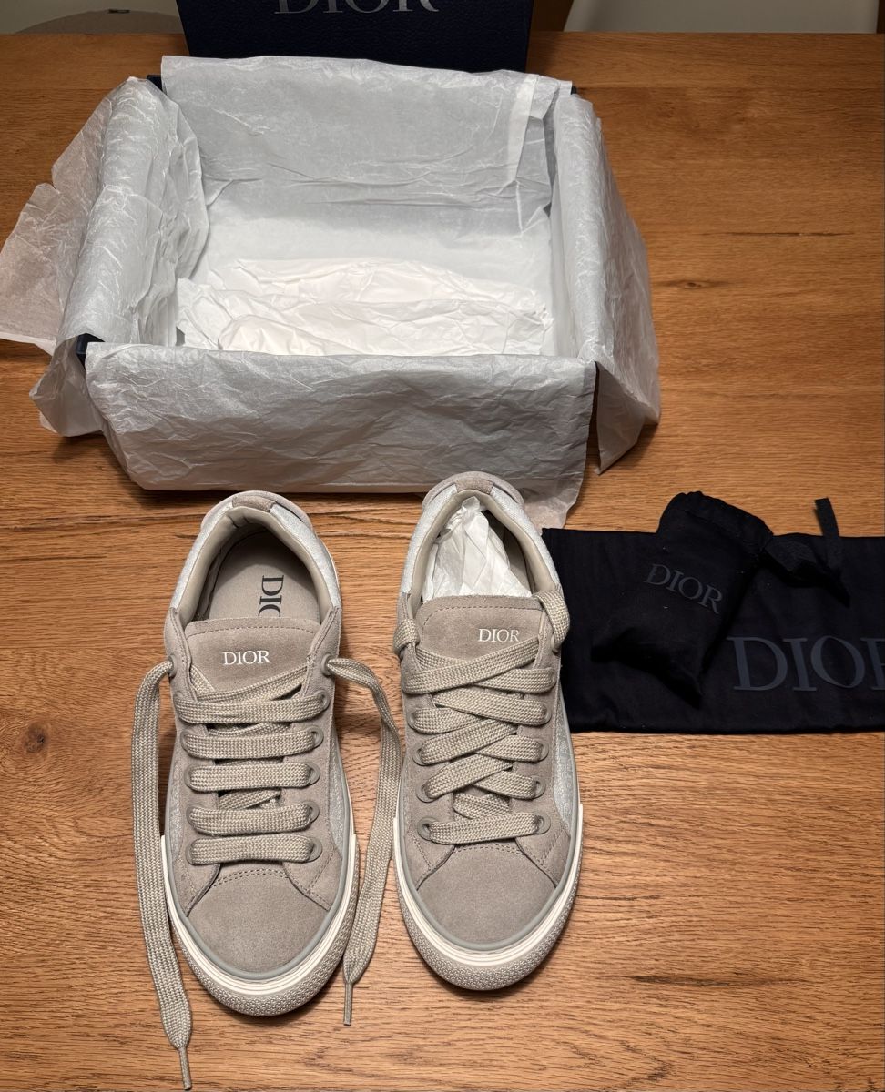 Dior Scarpe da uomo: DIOR Sneaker Herren Gr. 41 Grau – Usato da Kloten venduto da adkae