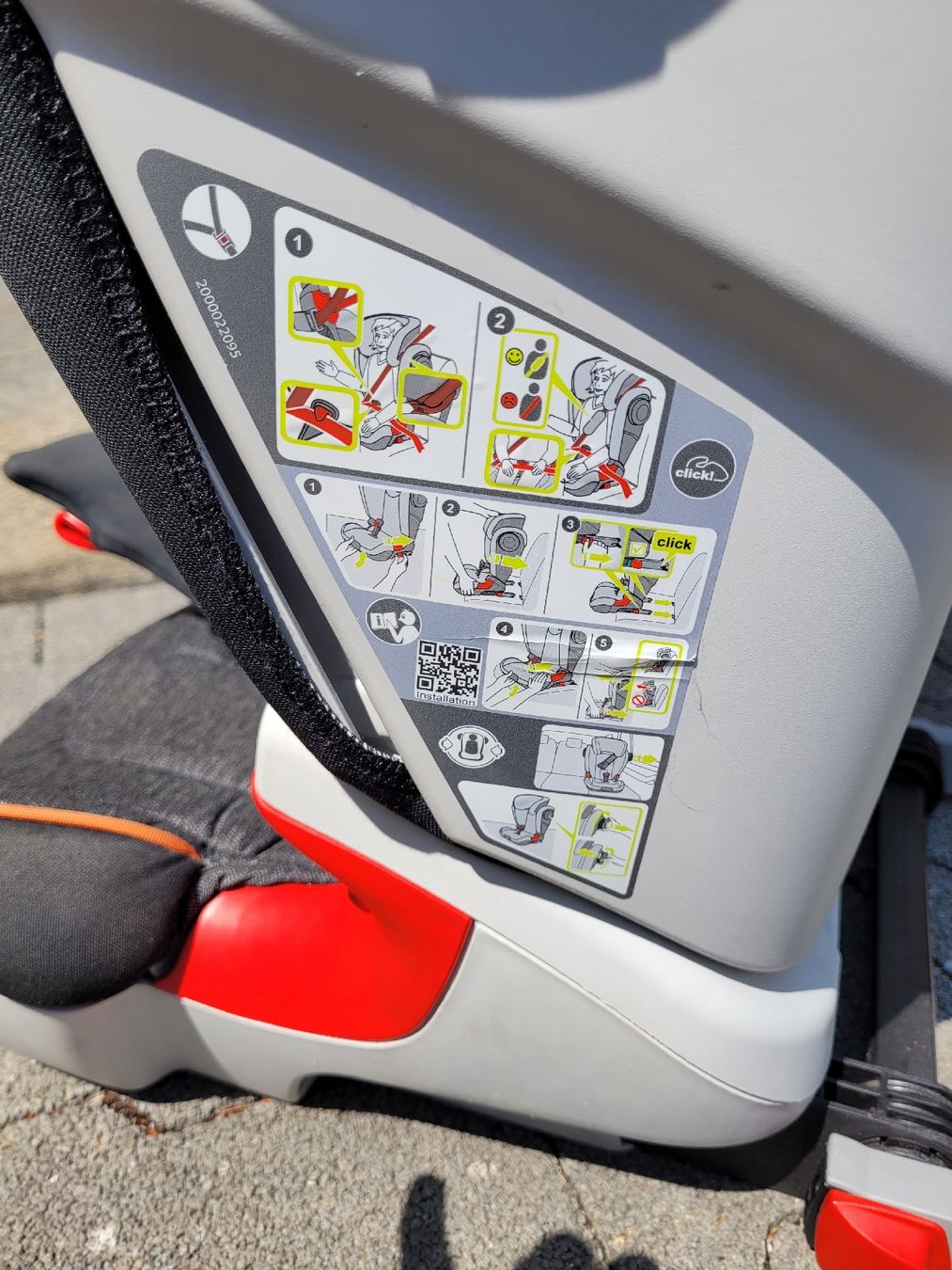 Britax Römer Seggiolini per auto: Britax Römer Kidfix II XP Sict, Autokindersitz – Usato da Gontenschwil venduto da manolis88 5
