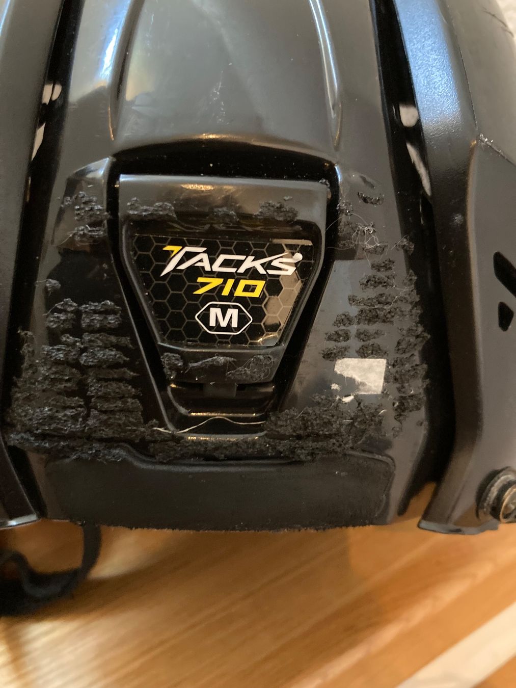 Ccm Helme: CCM Eishockeyhelm – Gebraucht aus Ringgenberg BE von Beatenberg1 2