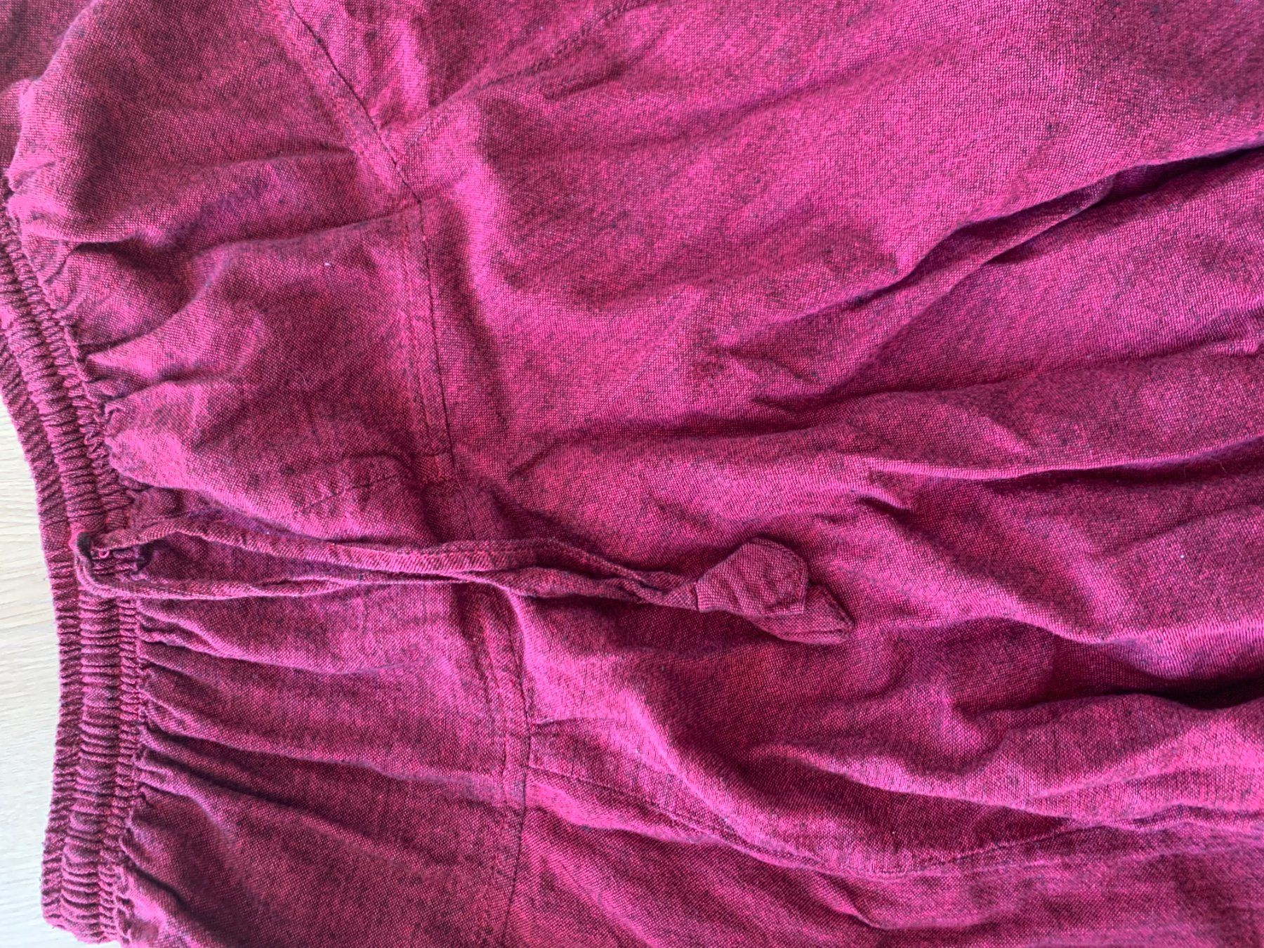 Pantaloni: Hosen aus Nepal – Usato da Gwatt (Thun) venduto da tomstown 2
