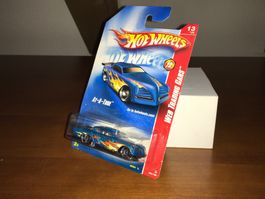 AT-A-Tuder 1/64 Hot Wheels Web Trading Cars