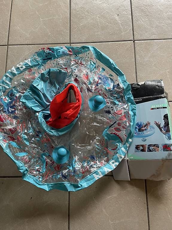 Sonstige Mädchenkleider: Gilet de bain + bouée – Gebraucht aus Vevey von sar_8fqn 2