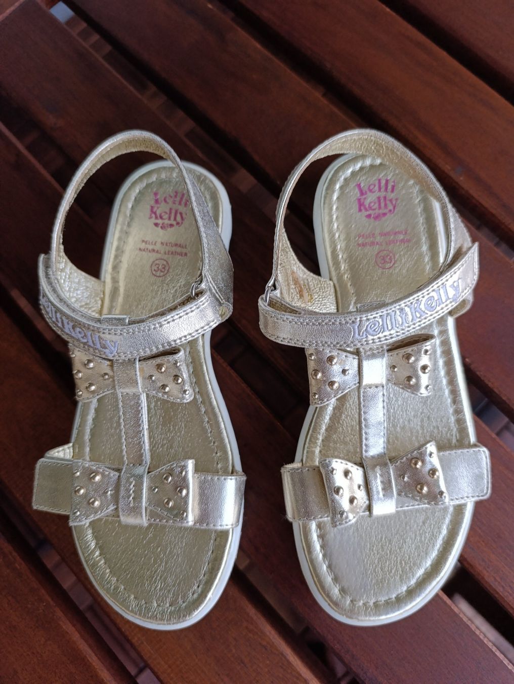Scarpe per ragazze: Mädchen Leder Sandalen, Gr. 33 – Nuovo (secondo la descrizione) da Zürich venduto da mir_2kjl 1