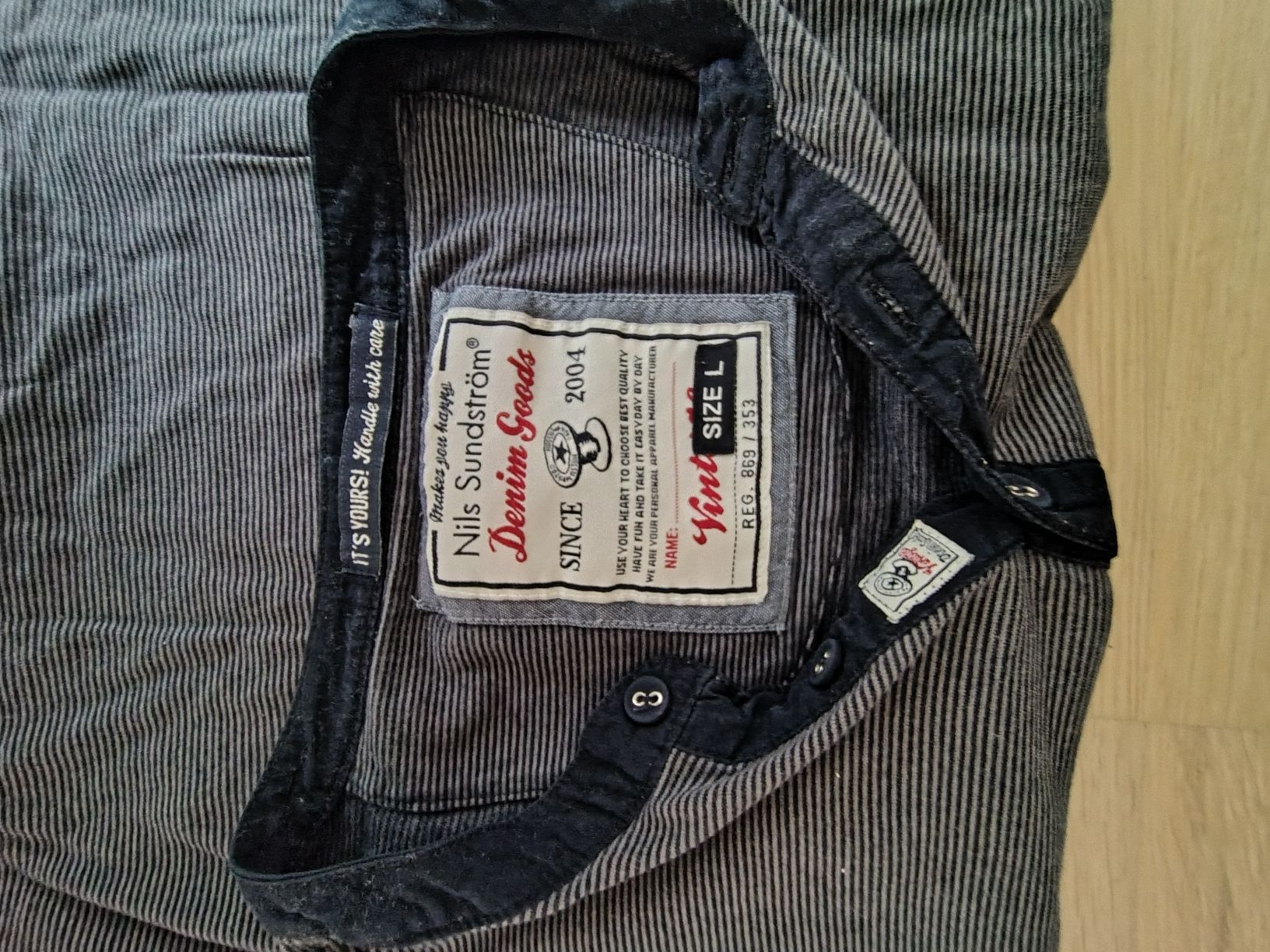 Pullover & Sweatshirts: Nils Sundström Shirt Grösse L – Gebraucht aus Regensdorf von szo_xjg5 2