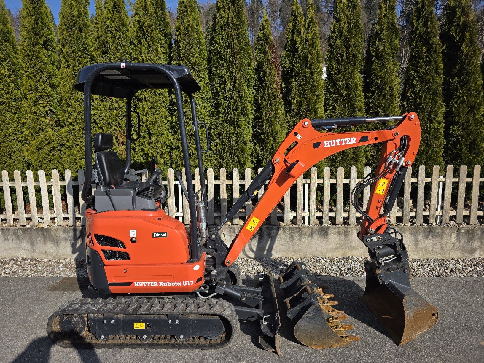 Escavatori: Bagger Kubota U17 Hutter wie neu – Usato da Niedergösgen venduto da MHNT 3