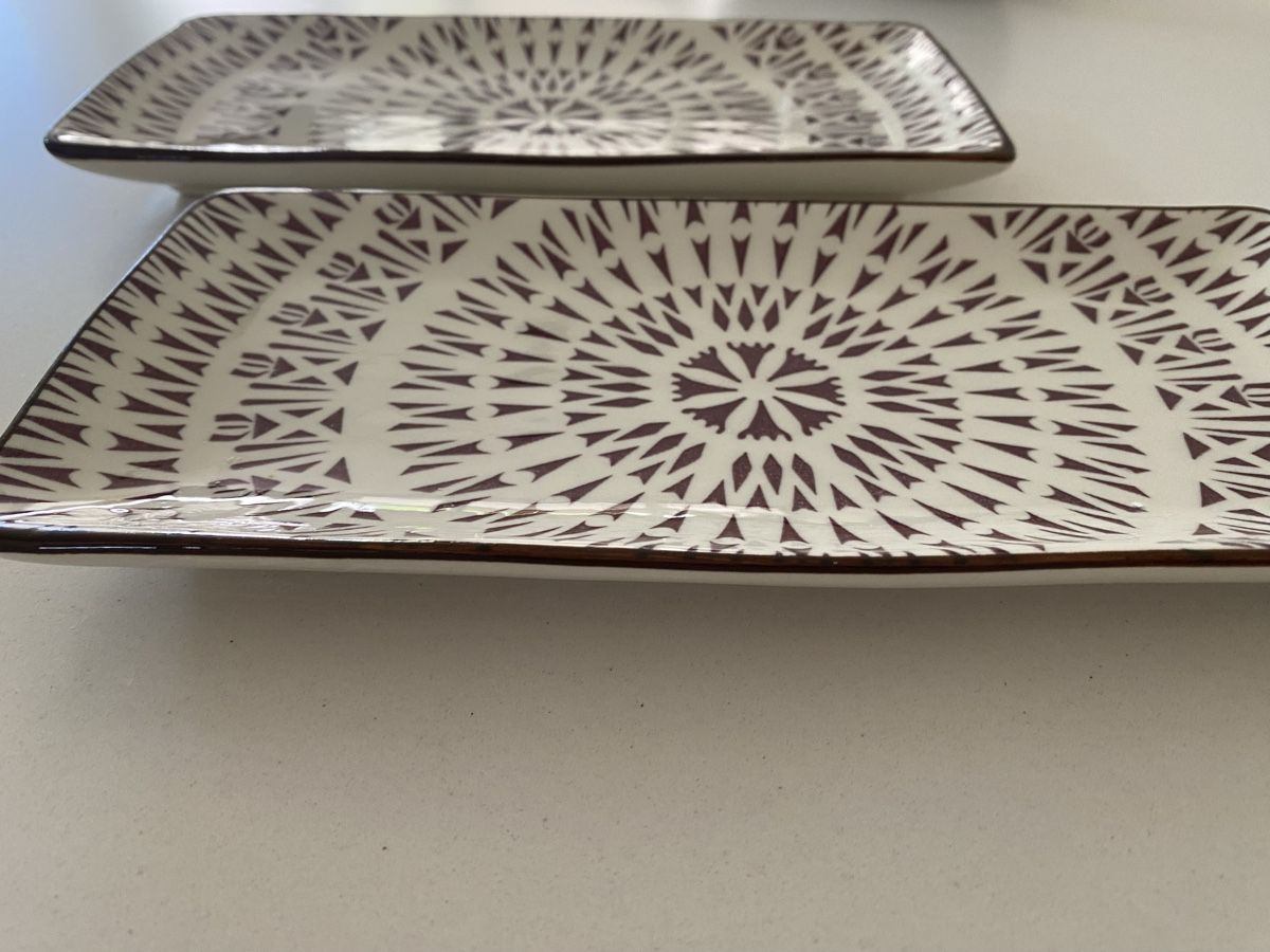 Piatti di portata: 2x Keramikplatte 11.8x25.0cm – Usato da Lengnau AG venduto da Mc66