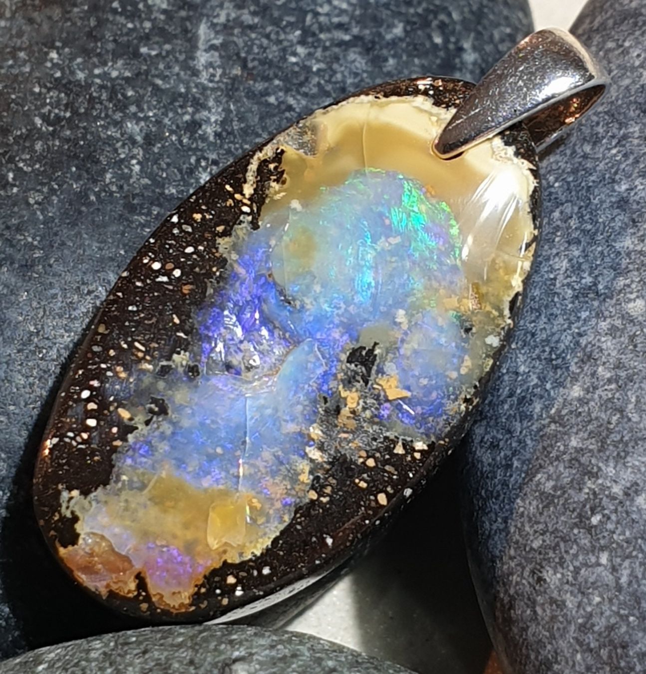 Ciondoli: Boulder Opal Anhänger. – Nuovo (secondo la descrizione) da Niederbüren venduto da Raphael014 1