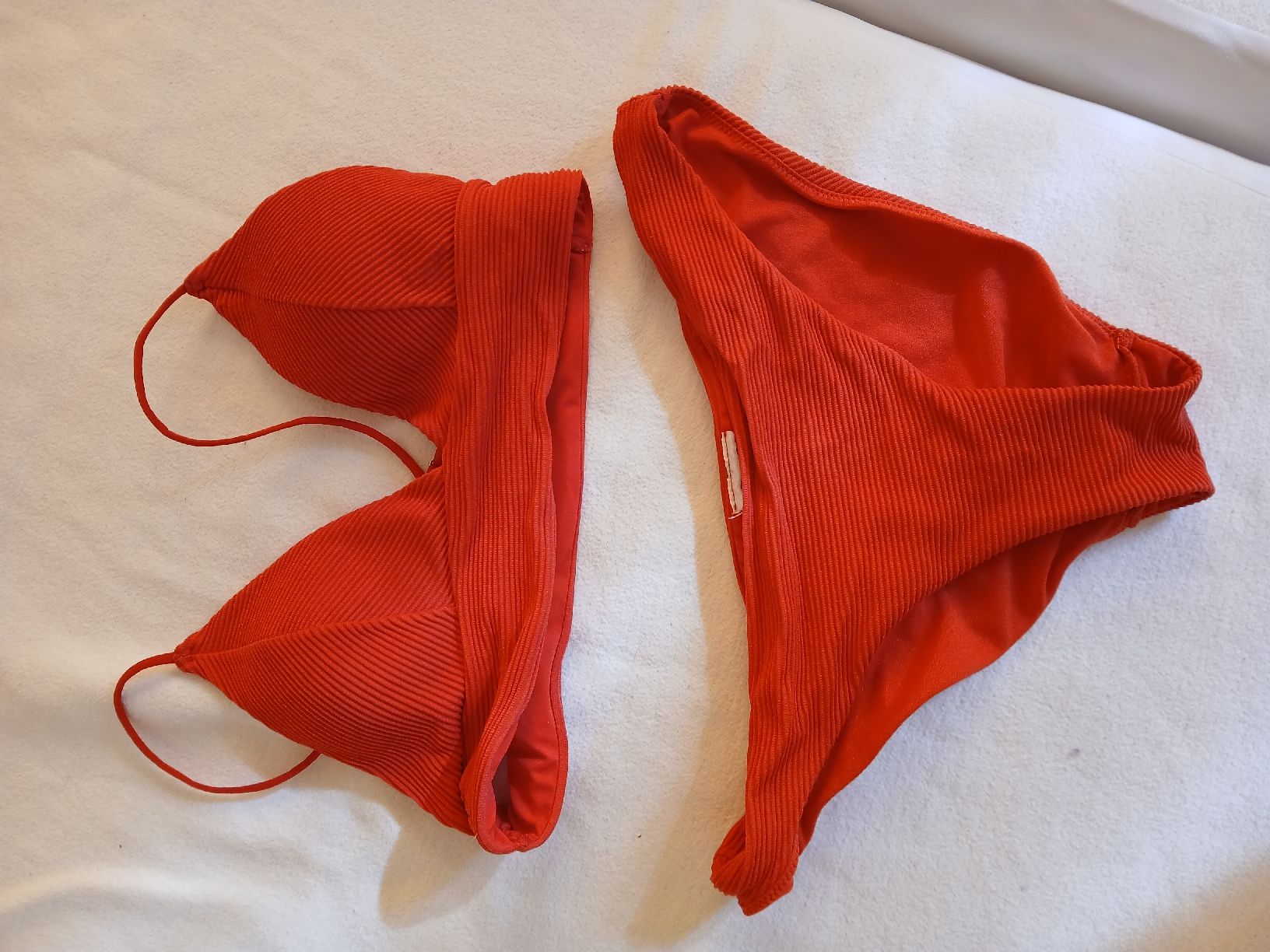 Costumi da bagno & Bikini: Rote Bikini, Grösse S – Usato da Niederrohrdorf venduto da Sabrina1041 4