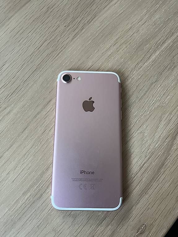 Handys / Smartphones: Iphone 7 – Gebraucht aus Glarus von steffif. 2