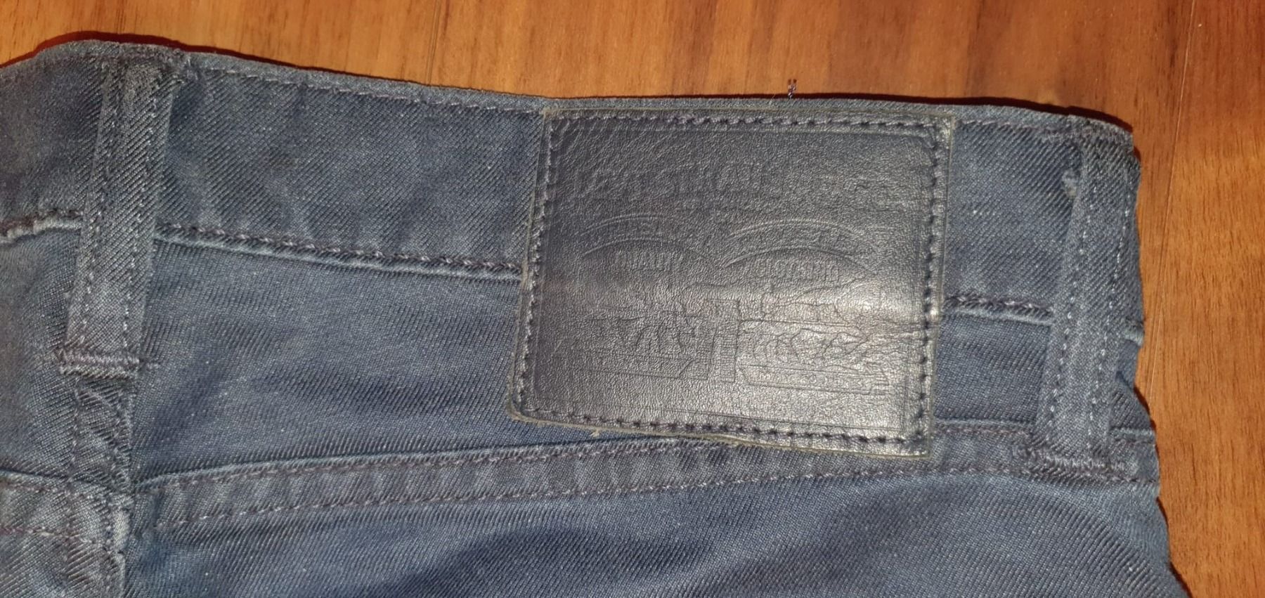 Levi's Jeans: Jeans Levi's 31x32 – Gebraucht aus St-Sulpice VD von juhdu 4