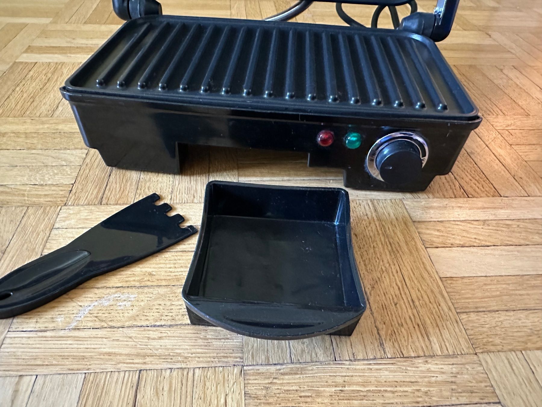 Primotecq Elettrodomestici da cucina: Panini-Grill PRIMOTECQ in Originalverpackung – Usato da Zürich venduto da sta_dvk9 1