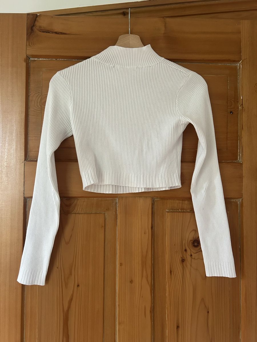 Pullover & Sweatshirts: Missguided Crop Strickpullover Weiss, Gr. 36 – Gebraucht aus Frauenfeld von jae_vs6j 2