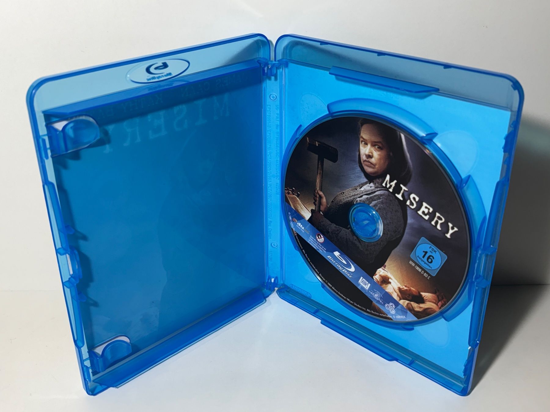 Tous les DVDs: Misery Blu Ray – D'occasion à Wilderswil par Sstriker 2