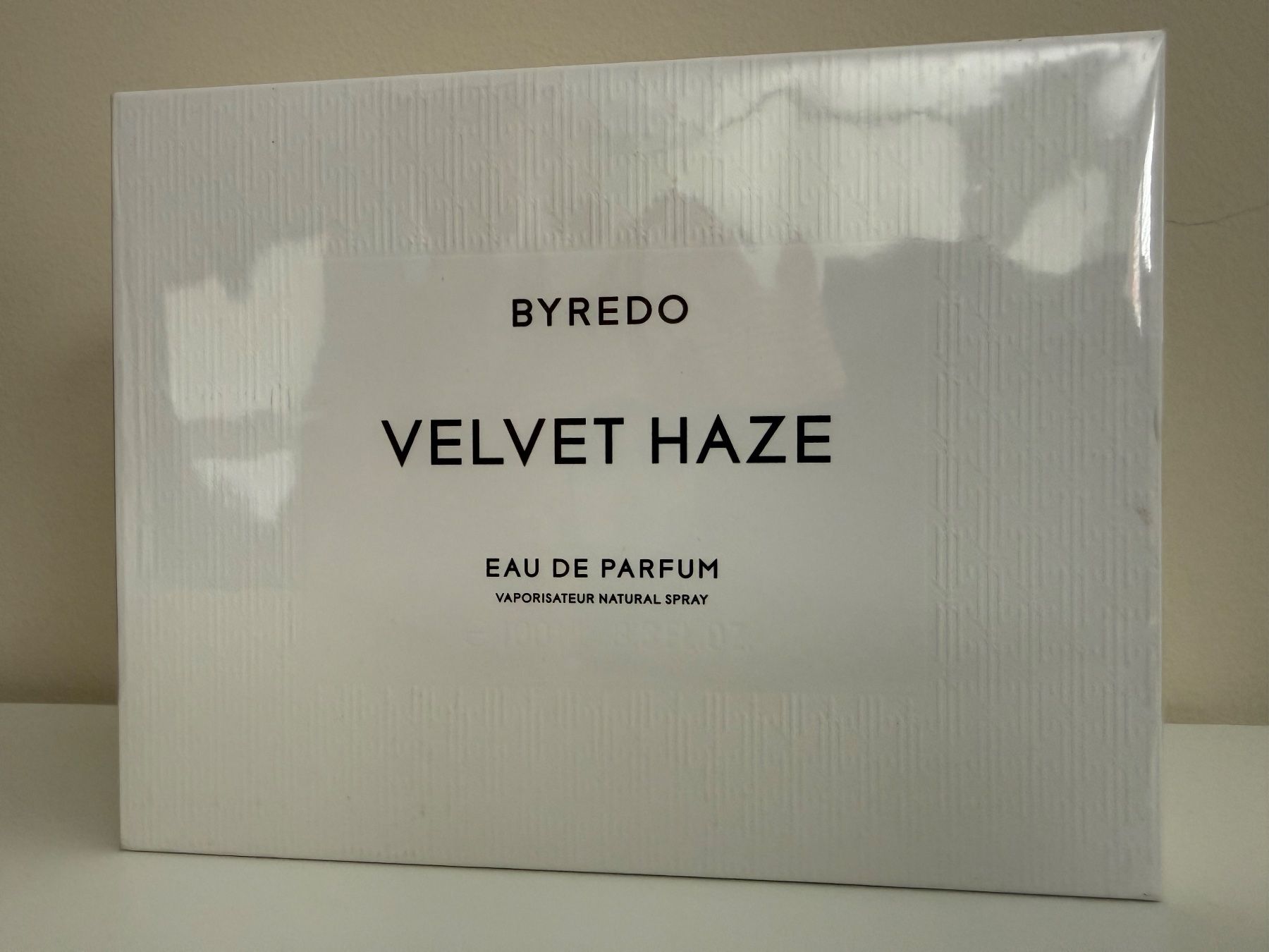 Byredo Profumi & Eau de Toilette: Byredo - Velvet Haze Eau de Parfum 100 ml – Nuovo e nell'imballaggio originale da Euthal venduto da Parfumgirl