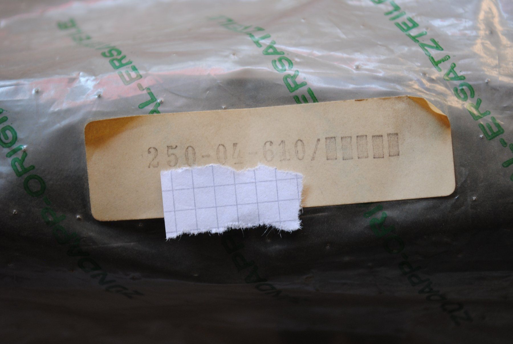 Zündapp Parti ricambio per ciclomotori: Luftfilter Zündapp Originalersatzteil NOS 250 04 610 – Nuovo (secondo la descrizione) da Subingen venduto da Baergarage 1