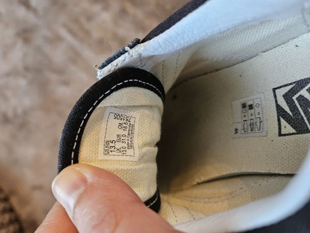 Vans Scarpe da uomo: Vans Old Skool - taille 31 – Usato da Thônex venduto da can.can 2